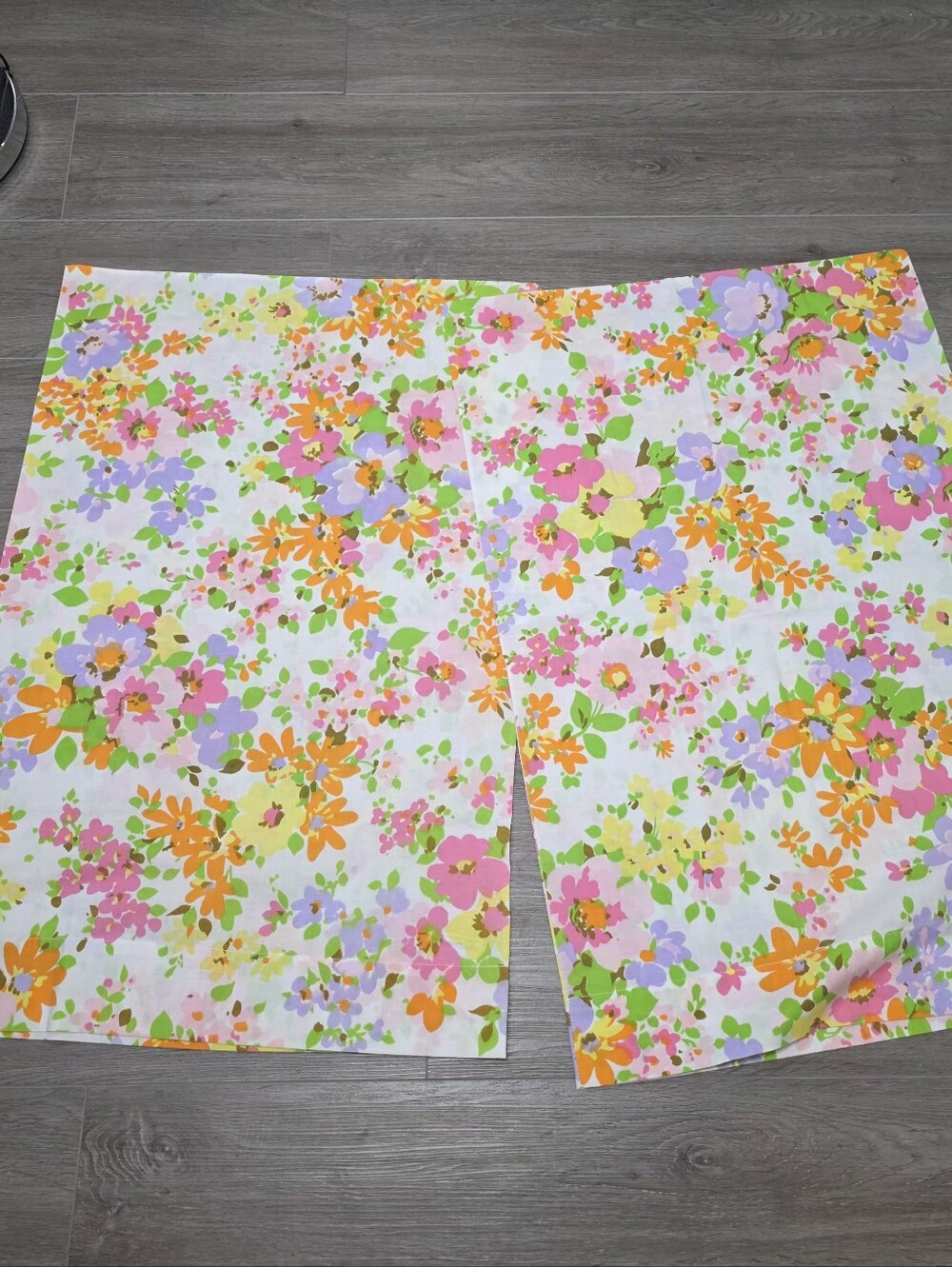 New Vintage Sprigmaid Marvelaire Line "Happy Summer" Set 2 Standard Pillowcase